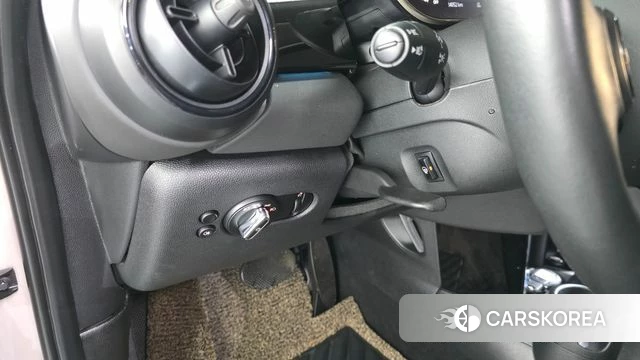Mini Cooper id 4292243 из Кореи 19