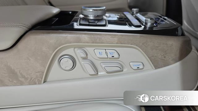 Genesis G90 id 4855911 из Кореи 19