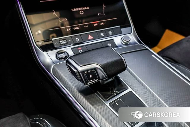 Audi A7L id 4256884 из Китая 19