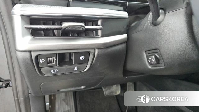 Hyundai Grandeur (GN7) id 4223342 из Кореи 19