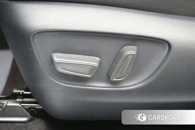 Toyota Crown Lufang id 4261807 из Китая 19