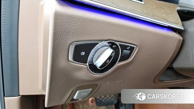 Mercedes-Benz E-Class W213 id 4459019 из Кореи 19