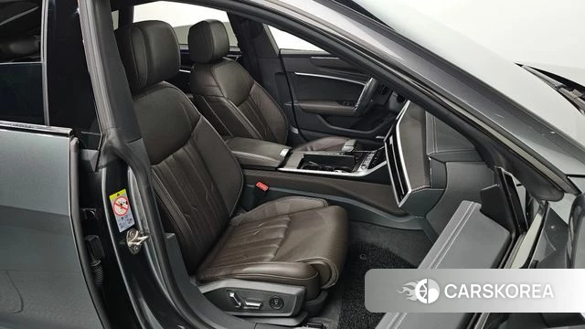 Audi A7 (4K) id 4731904 из Кореи 19