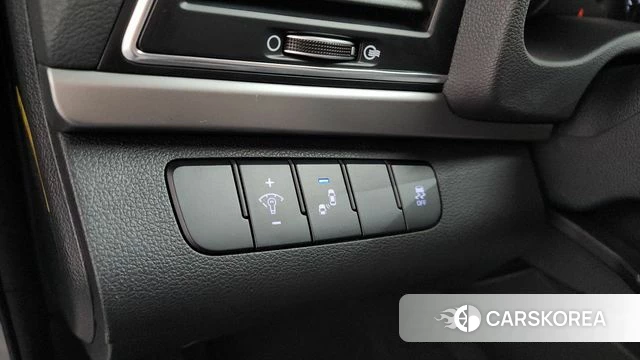 Hyundai Avante AD id 4397978 из Кореи 19