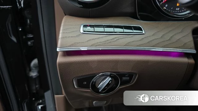 Mercedes-Benz E-Class W213 id 4717596 из Кореи 19