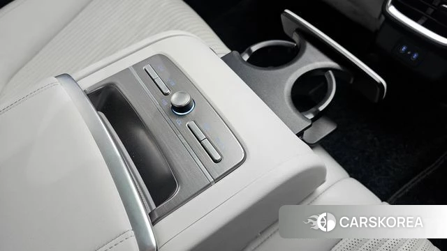 Hyundai Grandeur (GN7) id 4585238 из Кореи 19