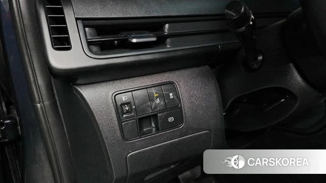Hyundai Staria id 4528342 из Кореи 19