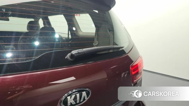 Kia The New Carnival id 4490956 из Кореи 19