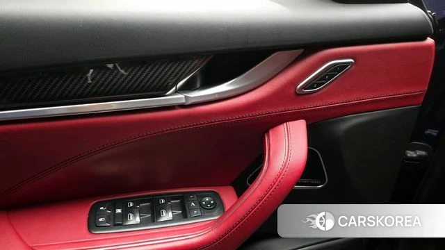 Maserati Levante id 4225700 из Кореи 19