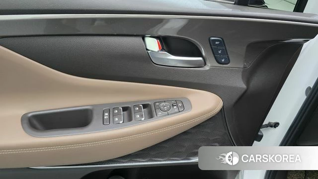 Hyundai Santa Fe TM id 4447171 из Кореи 19