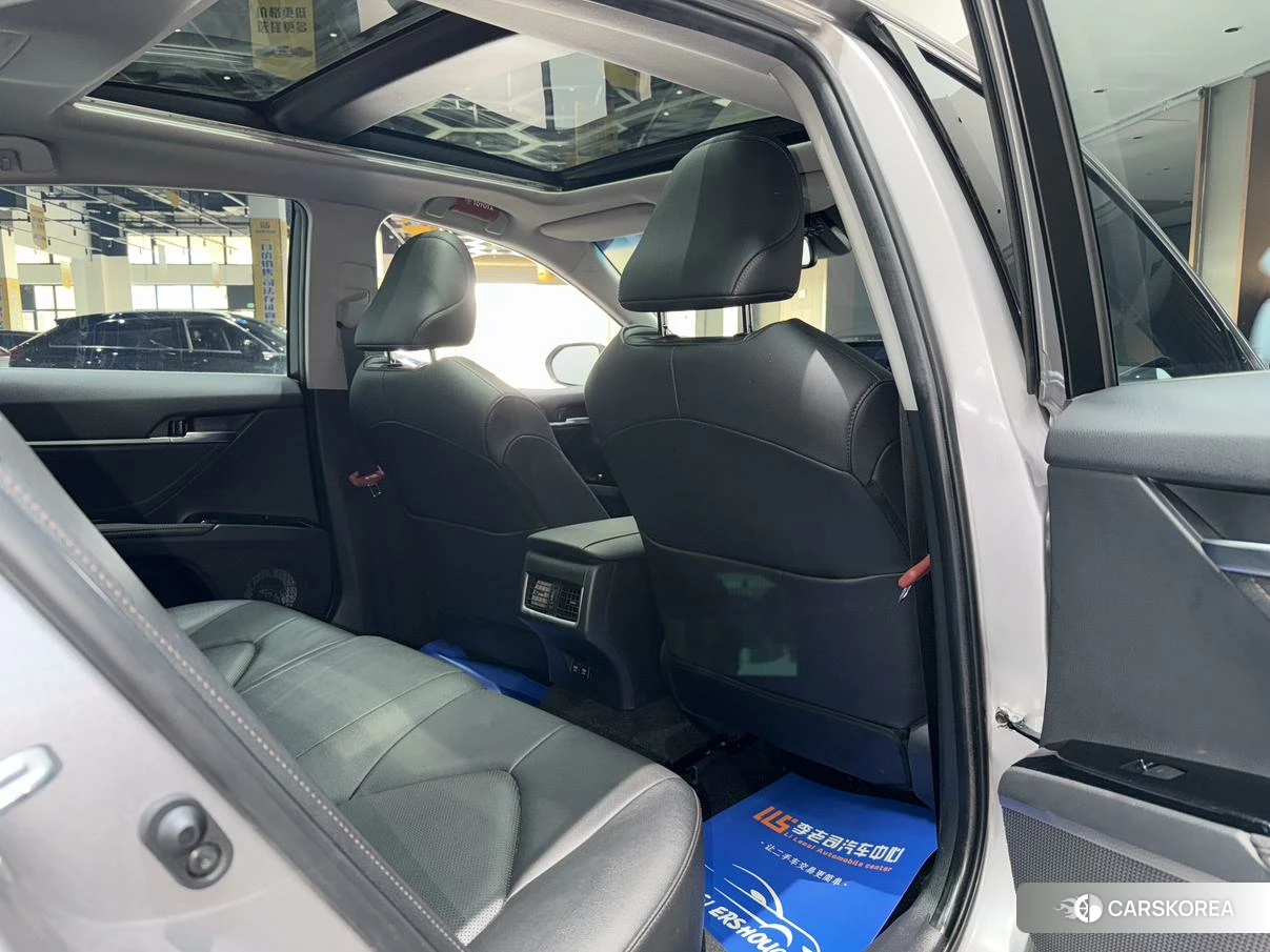 Toyota Camry id 4479546 из Китая 19