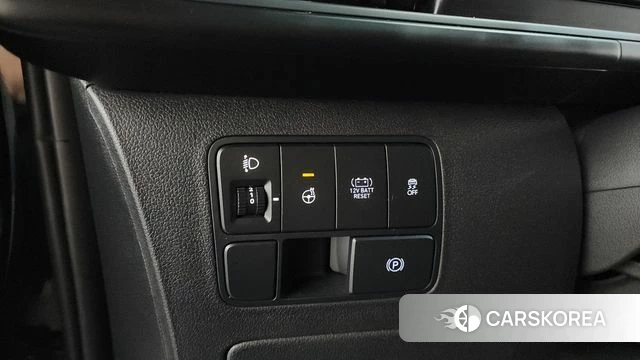 Hyundai Staria id 4427125 из Кореи 19