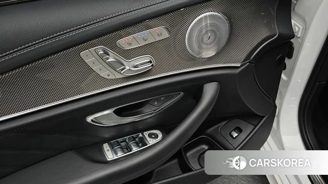 Mercedes-Benz E-Class W213 id 4614943 из Кореи 19