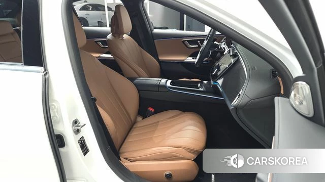 Mercedes-Benz E-Class W214 id 4743844 из Кореи 19