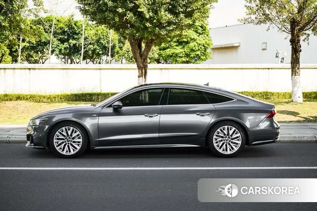 Audi A7 id 4359491 из Китая 19