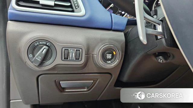Maserati Ghibli id 4572555 из Кореи 19