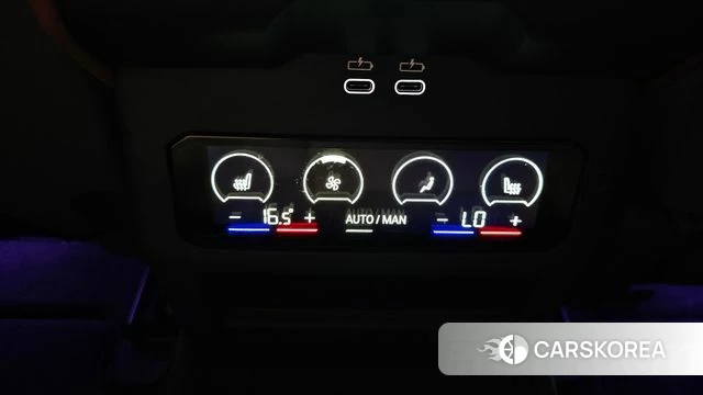 BMW 5 Series (G60) id 4655346 из Кореи 19
