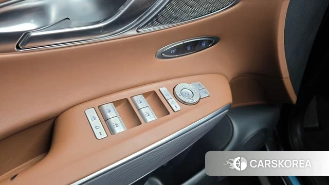 Genesis GV70 id 4571863 из Кореи 19
