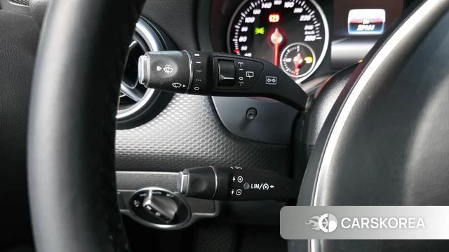 Mercedes-Benz A-Class W176 id 4233142 из Кореи 19