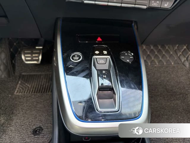 Audi Q5 e-tron id 4263918 из Китая 19