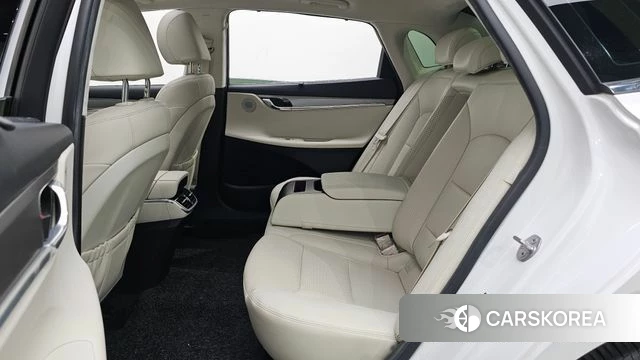 Hyundai The New Grandeur IG Hybrid id 4281894 из Кореи 19