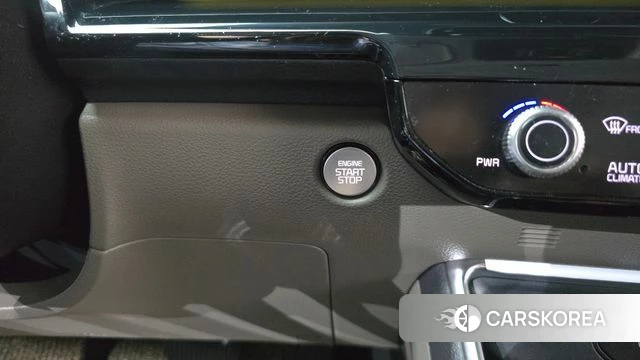 Kia The New Carnival 4th Generation id 4686952 из Кореи 19