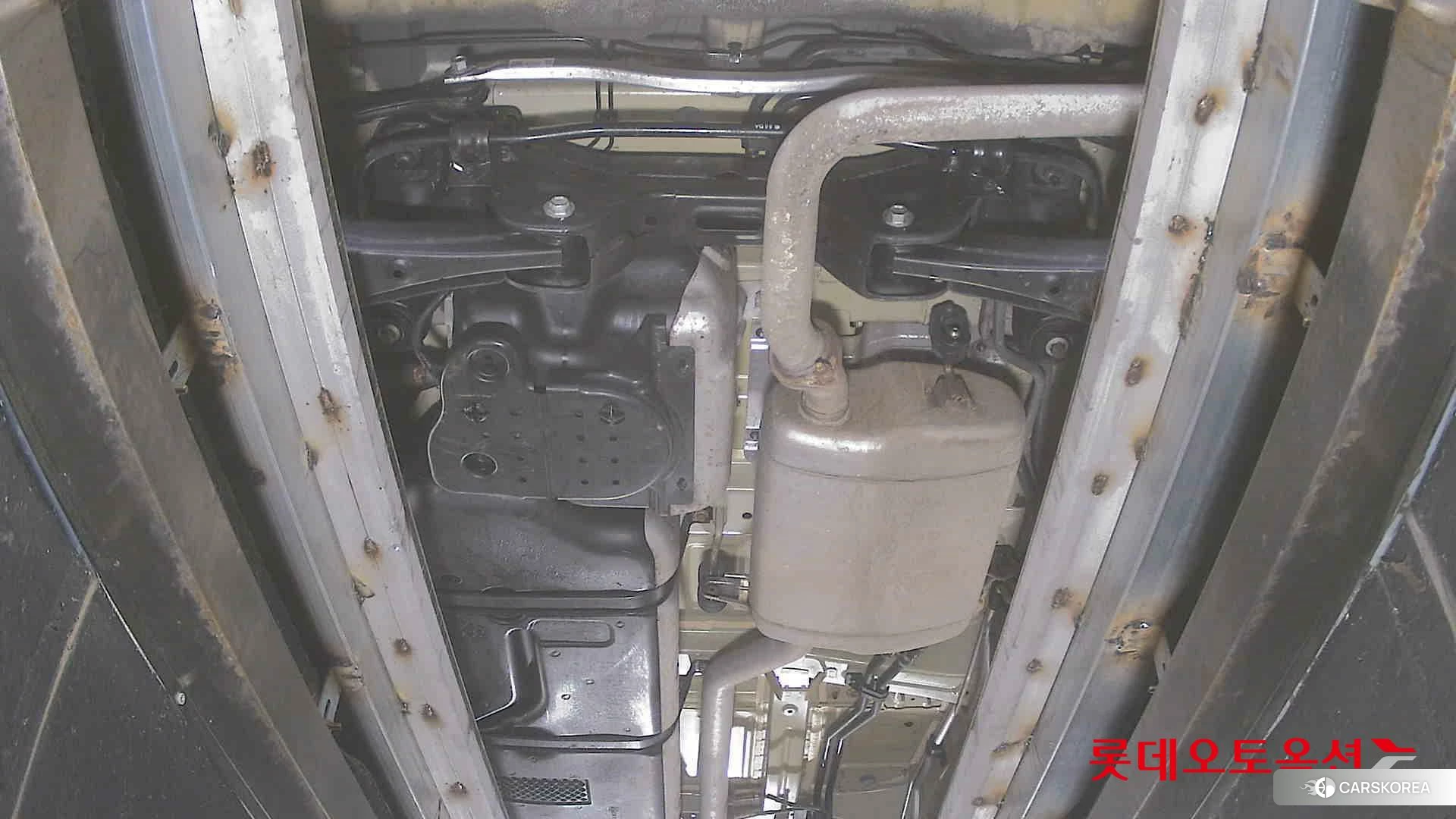Kia Carnival id 4352408 из Кореи 19