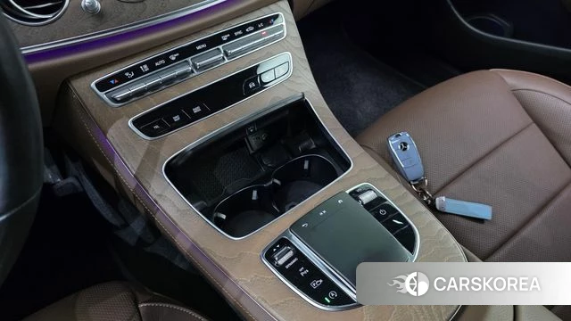 Mercedes-Benz E-Class W213 id 4740169 из Кореи 19