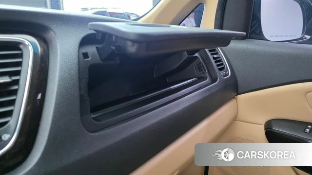 Kia The New Carnival id 4520877 из Кореи 19