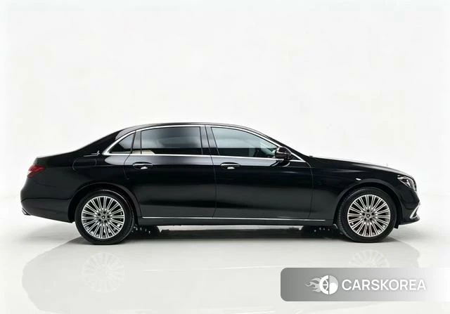 Mercedes-Benz E-class id 4264507 из Китая 19