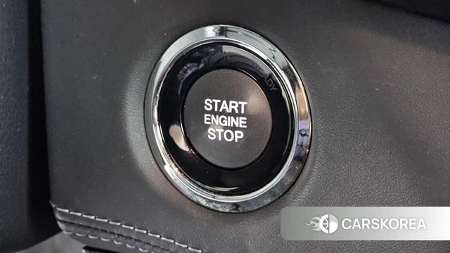 Ssangyong Rexton Sports id 4780086 из Кореи 19