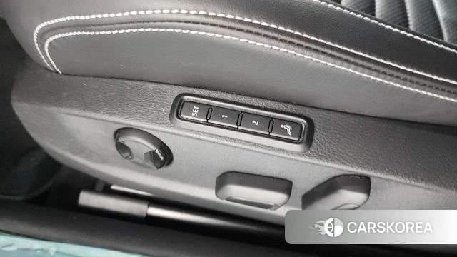Volkswagen Passat GT (B8) id 4542125 из Кореи 19