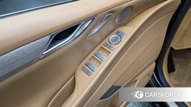 Genesis G80 (RG3) id 4757470 из Кореи 19