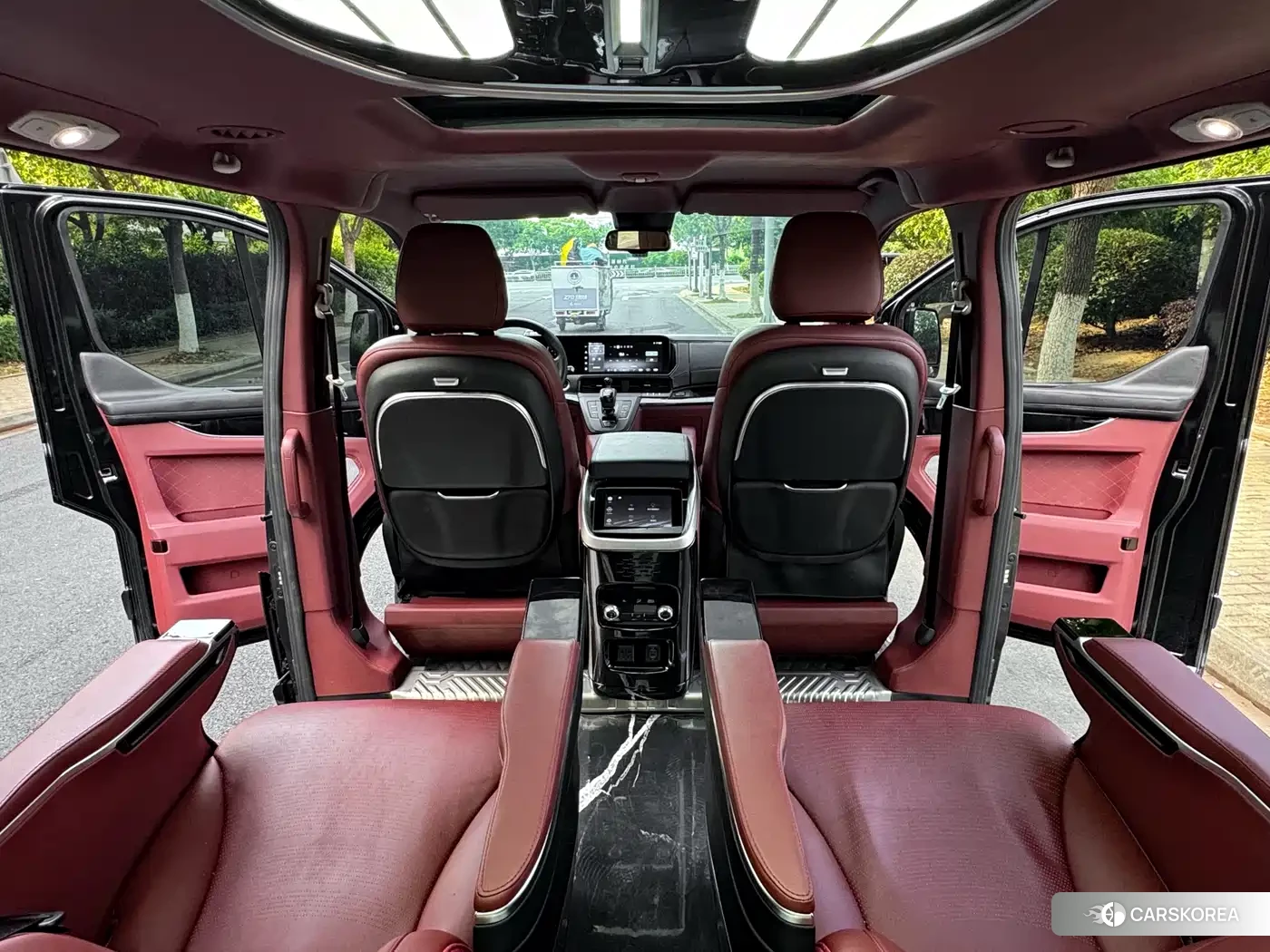 Ford Tourneo id 4622608 из Китая 19