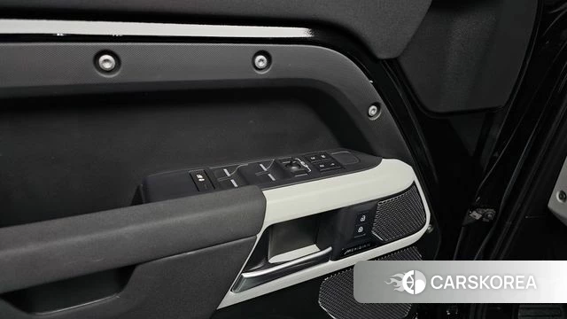 Land Rover Defender (L663) id 4308685 из Кореи 19