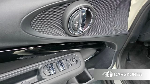 Mini Cooper Clubman id 4666587 из Кореи 19
