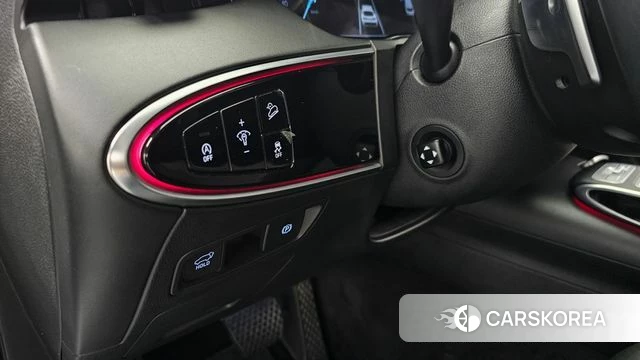 Genesis GV70 id 4501600 из Кореи 19