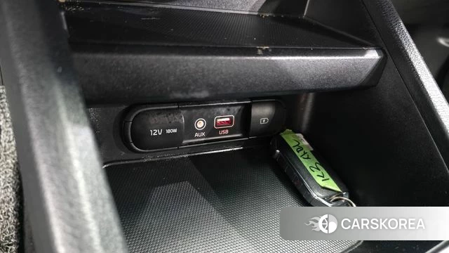 Kia Come New K3 id 4245970 из Кореи 19