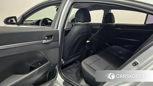 Hyundai Avante AD id 4557985 из Кореи 19