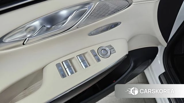 Genesis GV70 id 4267706 из Кореи 19