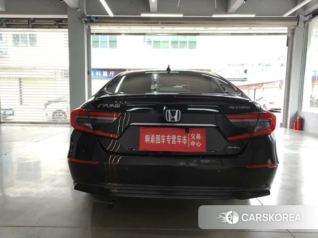 Honda Accord id 4307778 из Китая 19