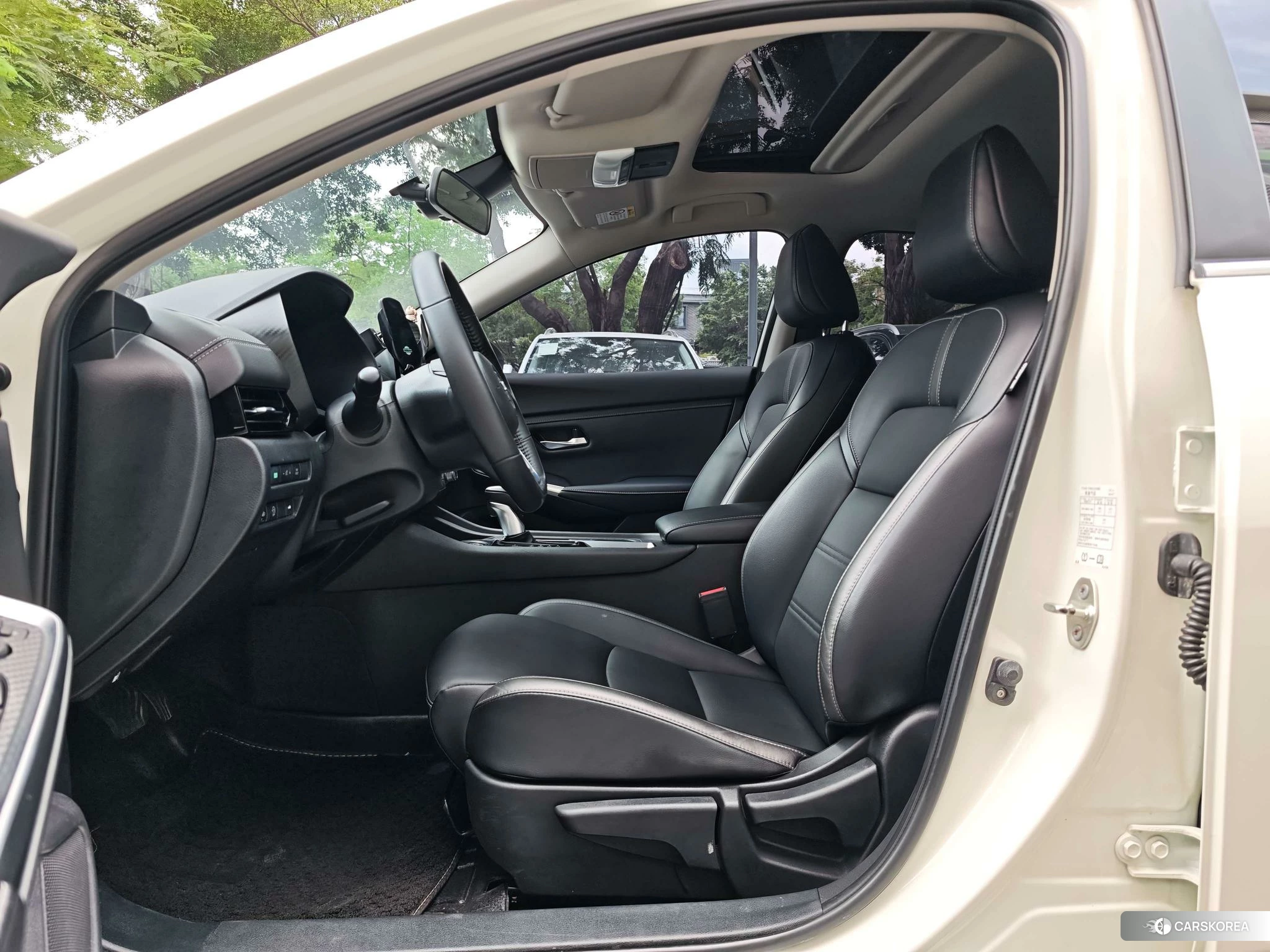 Nissan Xuan Yi id 4467964 из Китая 19