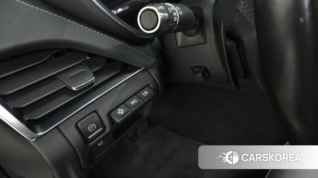 Cadillac CT5 id 4758944 из Кореи 19