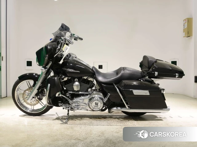 Harley-Davidson Street Glide FLHX1690 id 3947664 из Японии 19