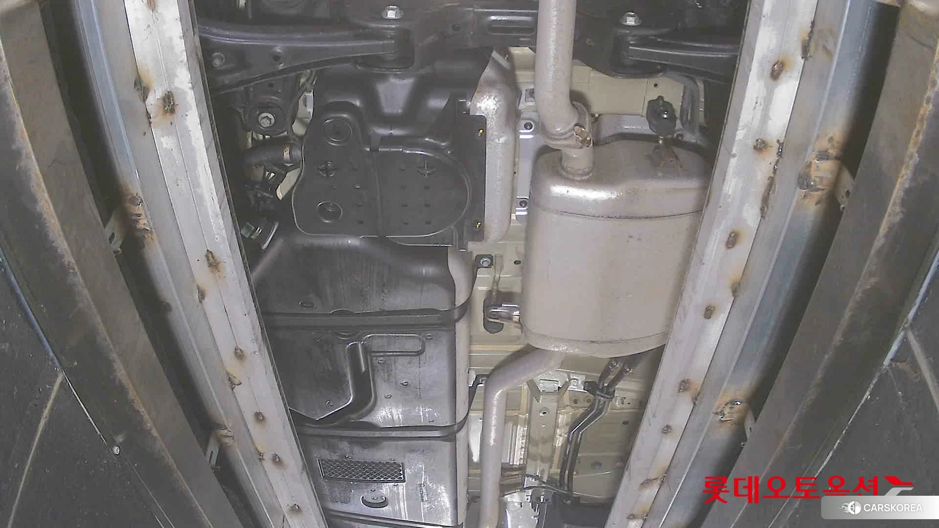 Kia Carnival id 4352411 из Кореи 19