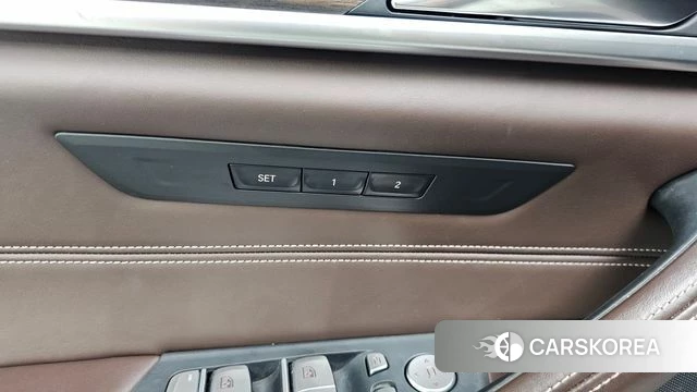 BMW 5 Series (G30) id 4476863 из Кореи 19