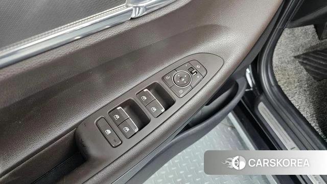 Hyundai The New Grandeur IG id 4581288 из Кореи 19