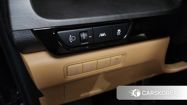 Kia Carnival 4th generation id 4410335 из Кореи 19