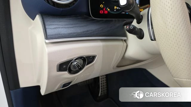 Mercedes-Benz E-Class W213 id 4293059 из Кореи 19