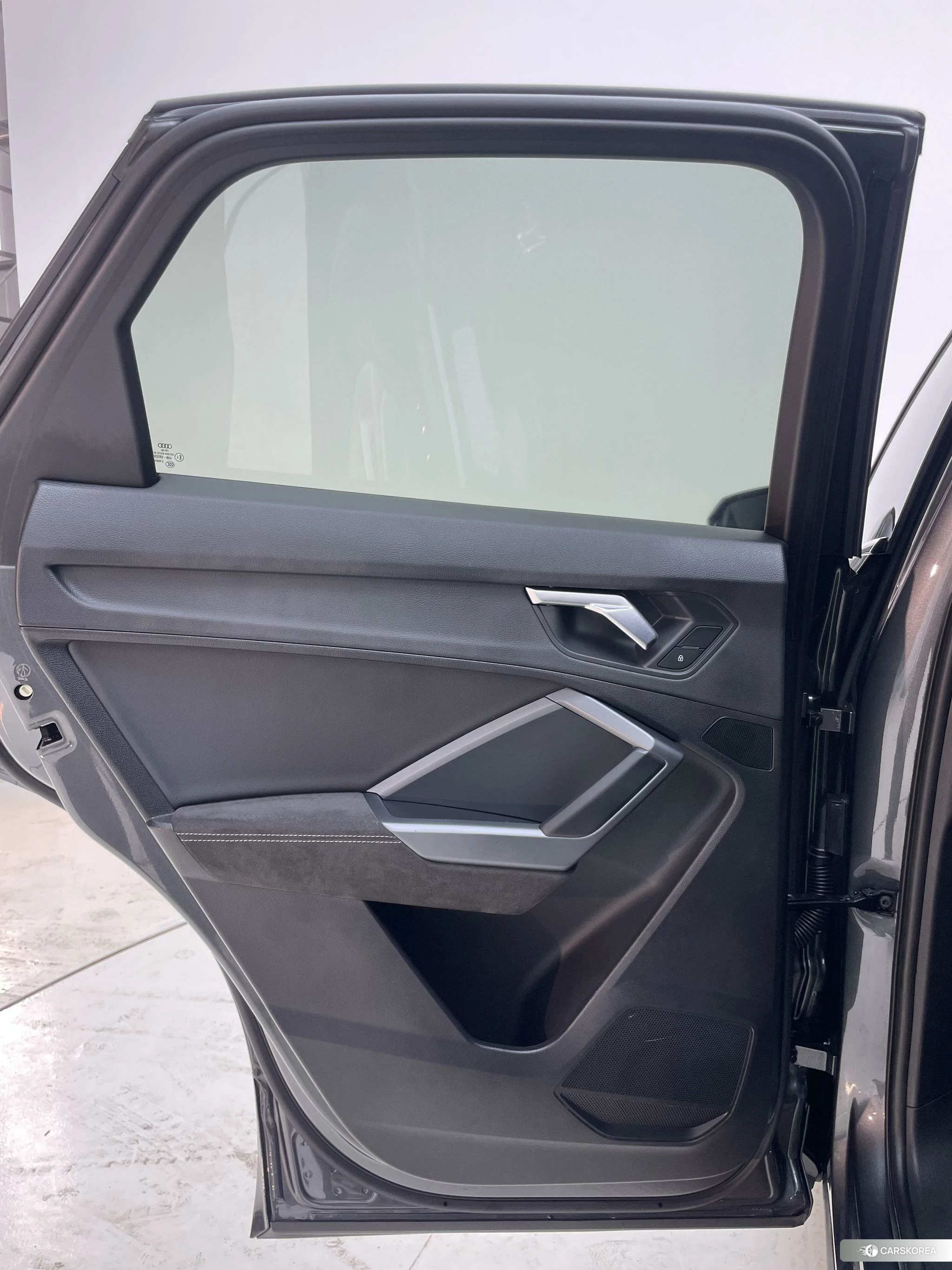 Audi Q3 Sportback id 4515097 из Китая 19